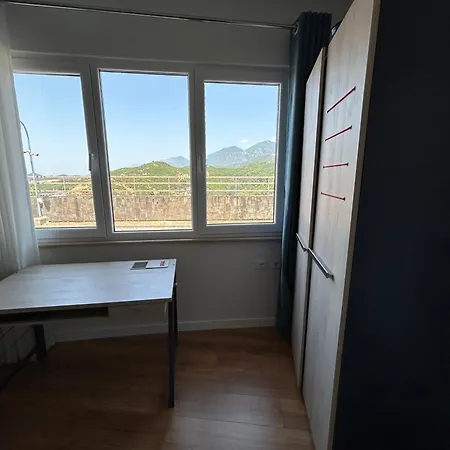 Women Only Apartment *